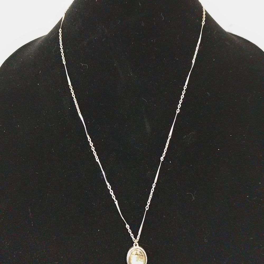 Necklace - Picture 6 of 6